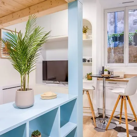 A Deux Pas Du Vieux-port Apartment *